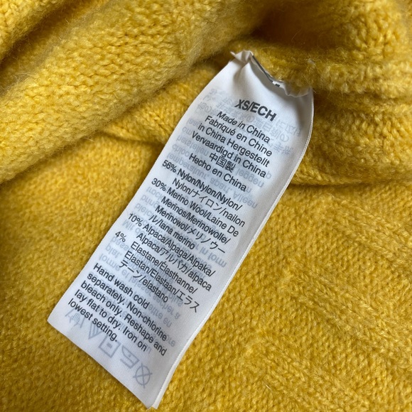 J Crew Yellow Sweater Size XS Merino Wool Alpaca Blend Mock Neck Women’s - Picture 4 of 12